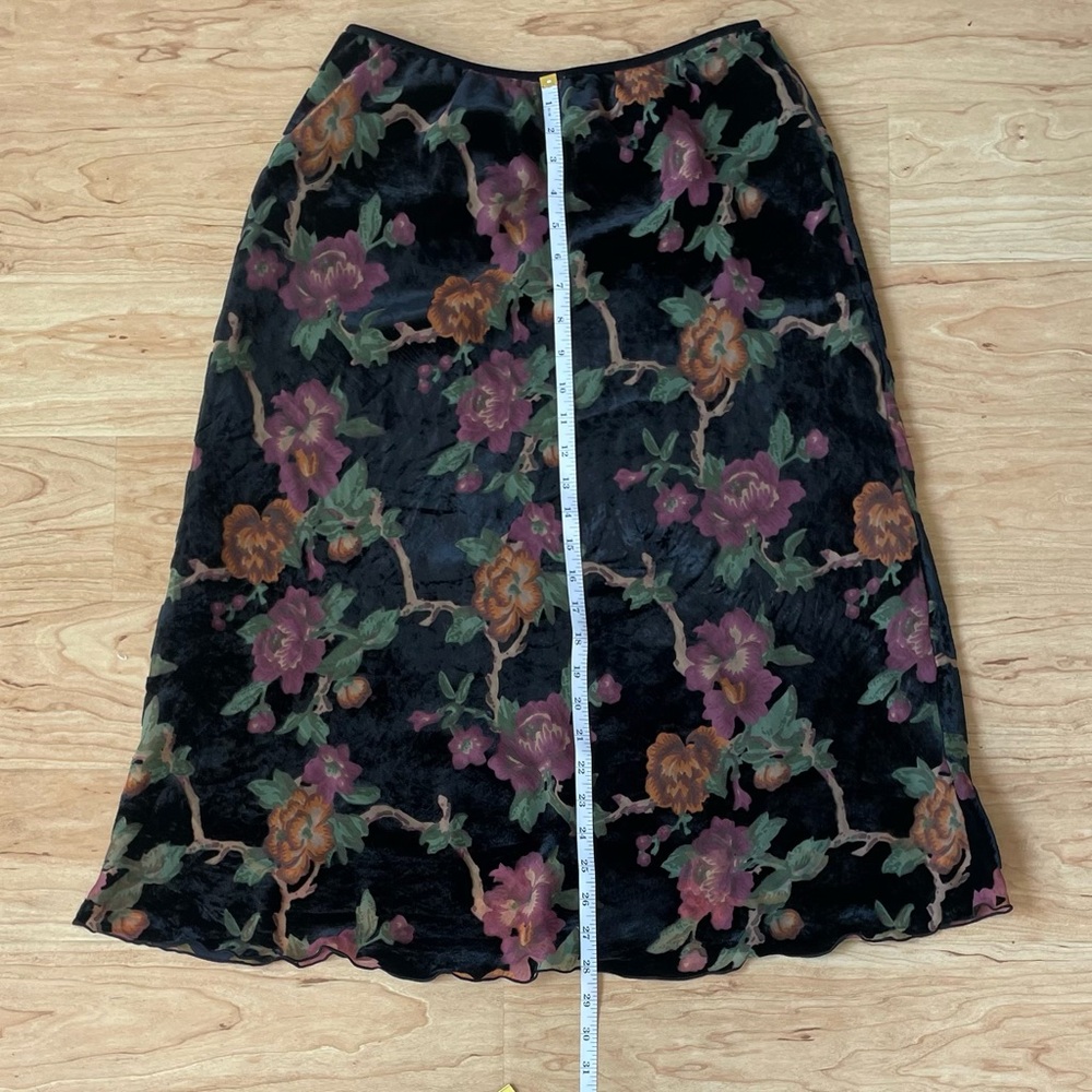 |Max Studio| Floral Velvet Midi Skirt Woman’s Medium Stretch Waist - Picture 7 of 8